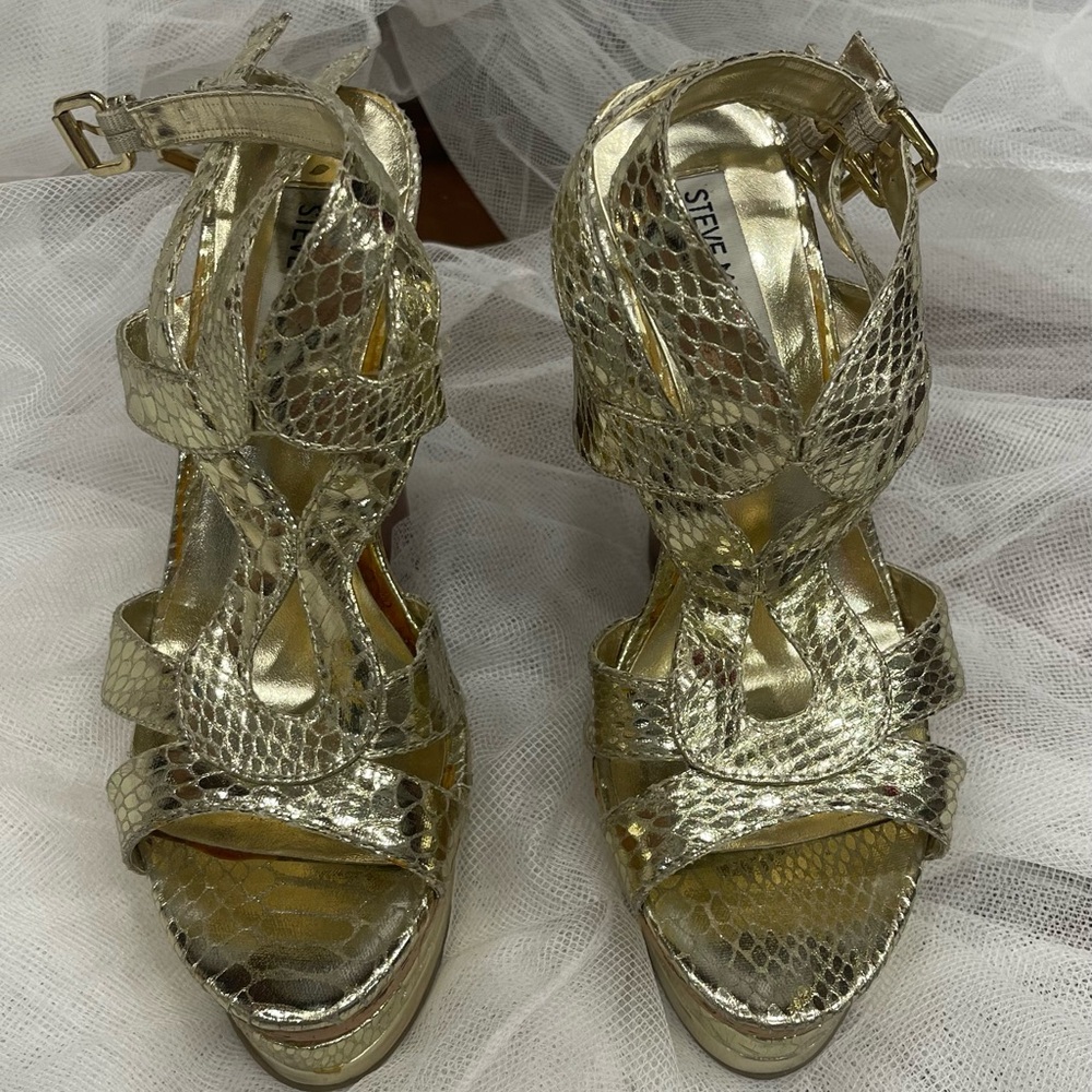 Steve Madden Gold Metallic Snake Print Wedge with Wooden Heel & Cork Platform 7